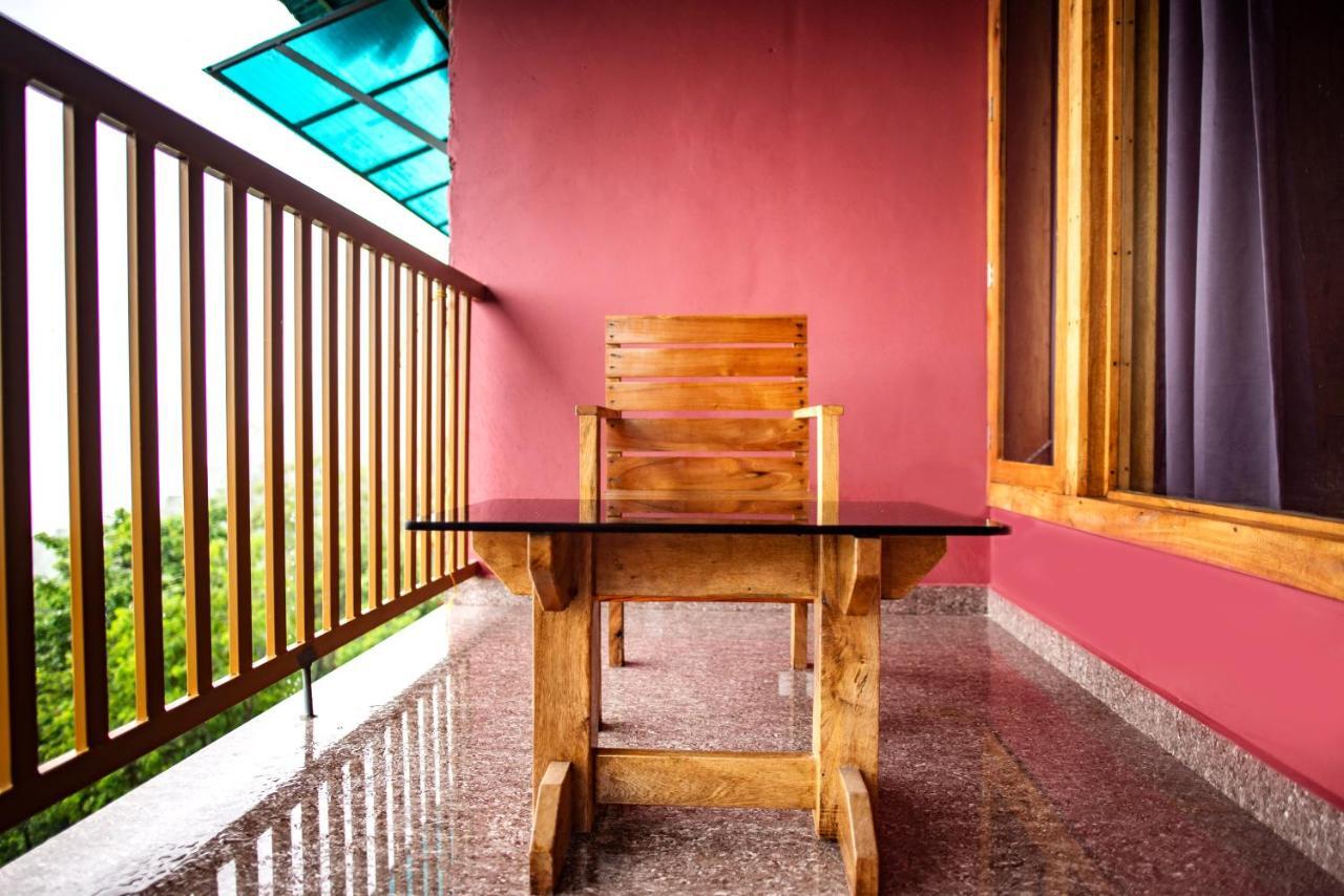 Stone Hills Hotel Kannur Exterior photo